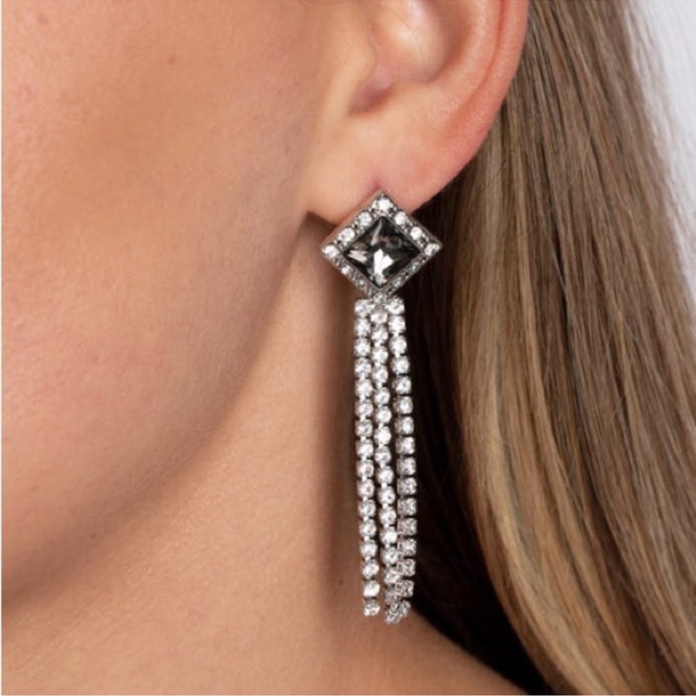 Silver Rhinestone Dangle Earrings NWT
